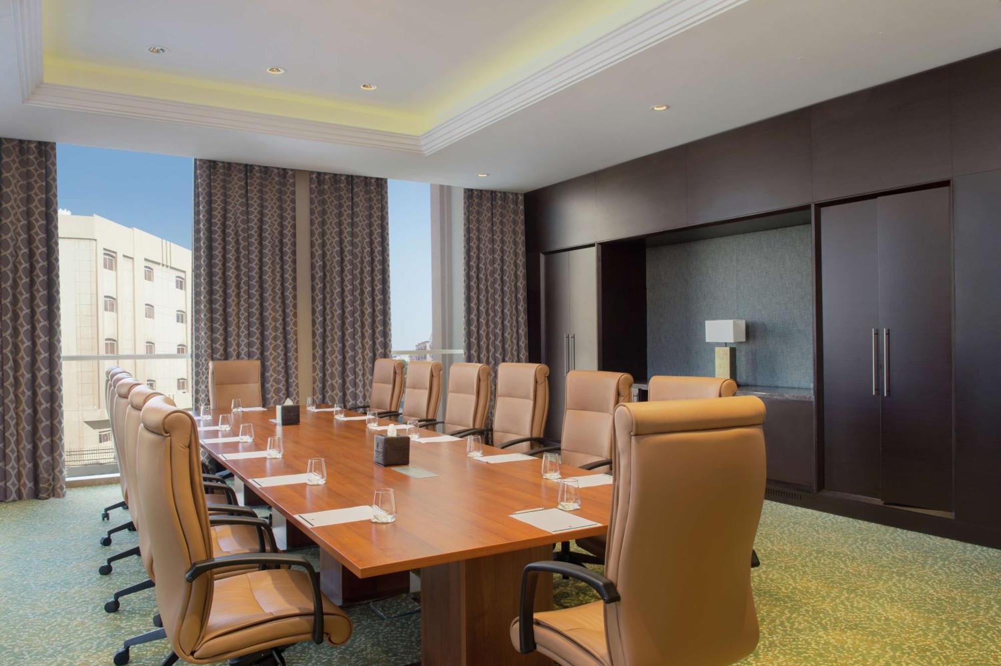 فندق دبل تري باي هيلتون الدوحة - آل ساد المظهر الخارجي الصورة Boardroom